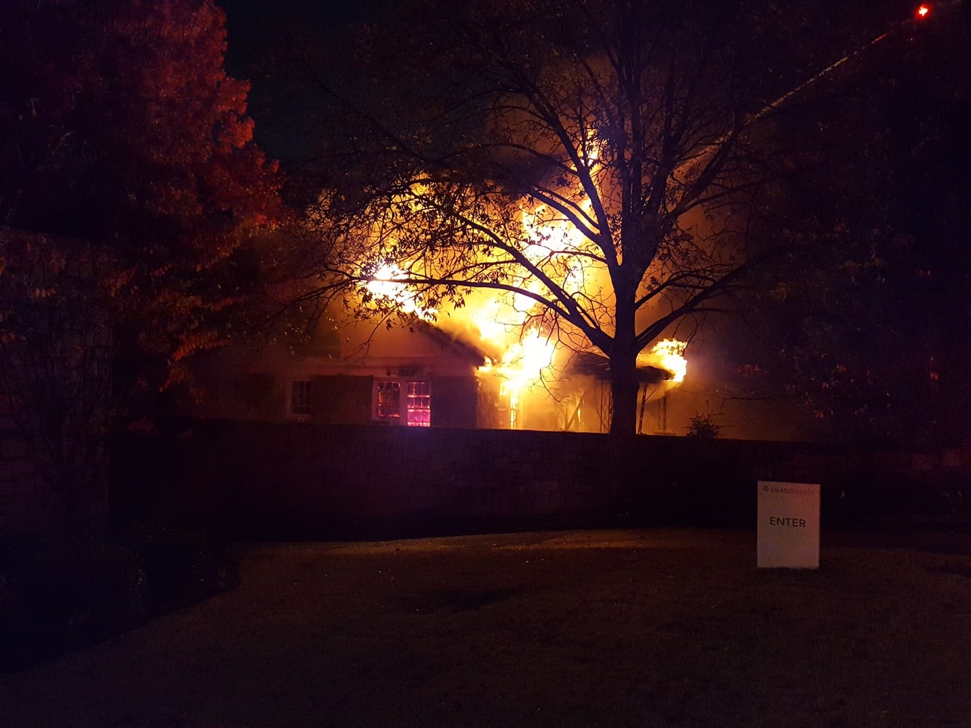 Fire destroys home on Main Street in Snellville