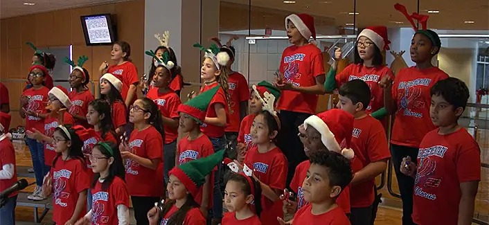 Gwinnett Schools continue tradition of singing Christmas carols at Gwinnett justice center