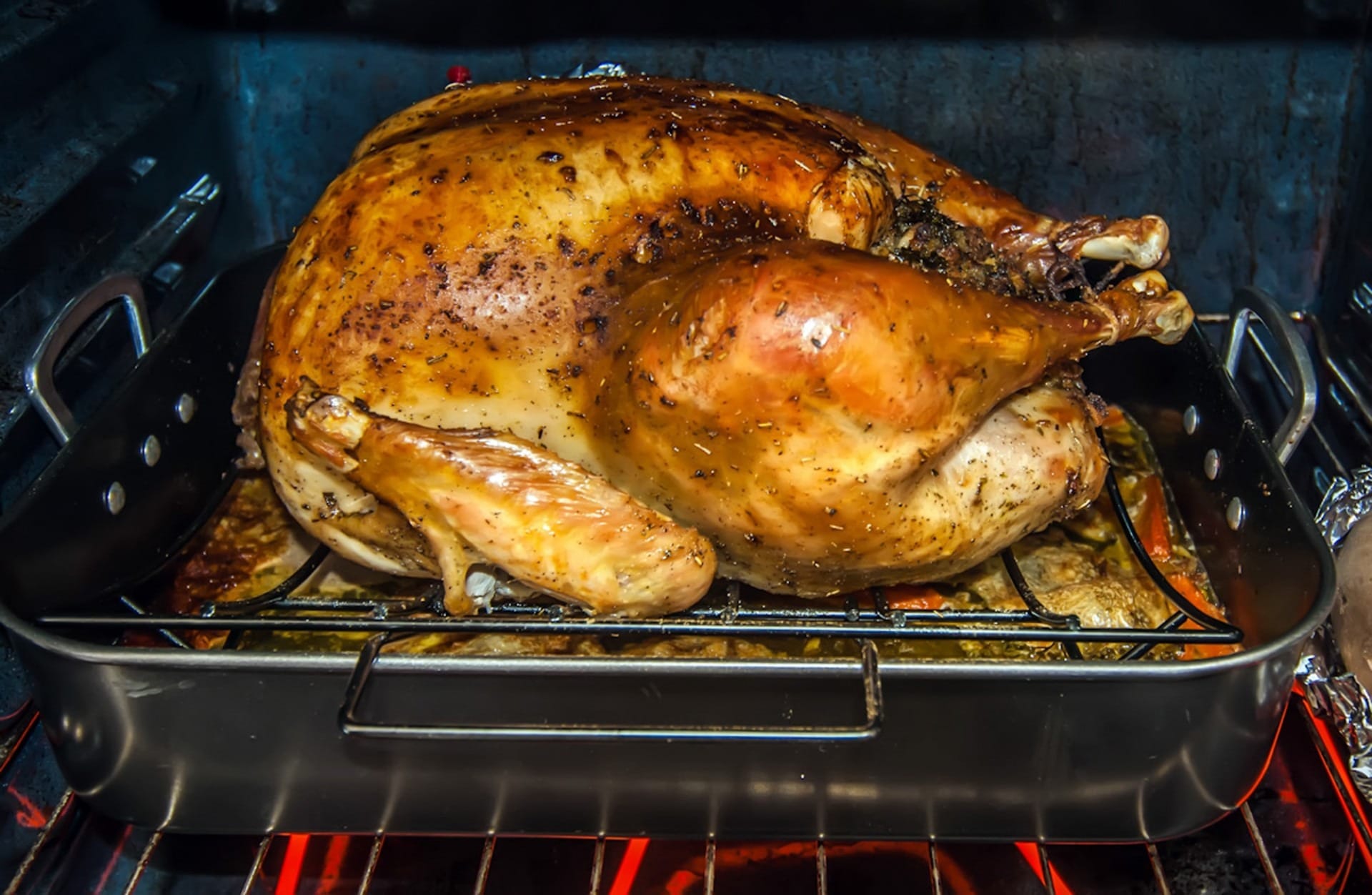 How to roast a turkey without making your guests sick