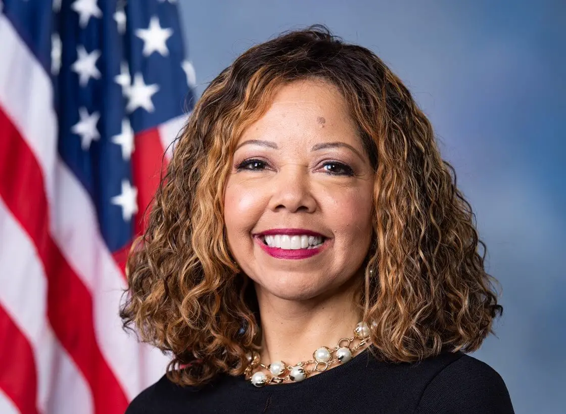 Lucy McBath leads Carolyn Bourdeaux in fundraising for primary race