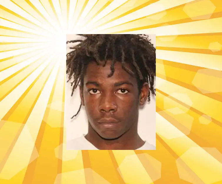 Savannah man wanted for shooting his mother