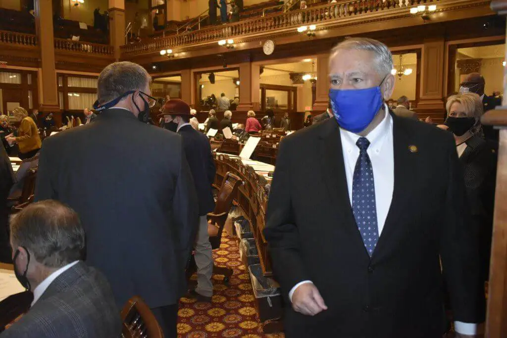 Georgia lawmaker who refused coronavirus test returns to Capitol