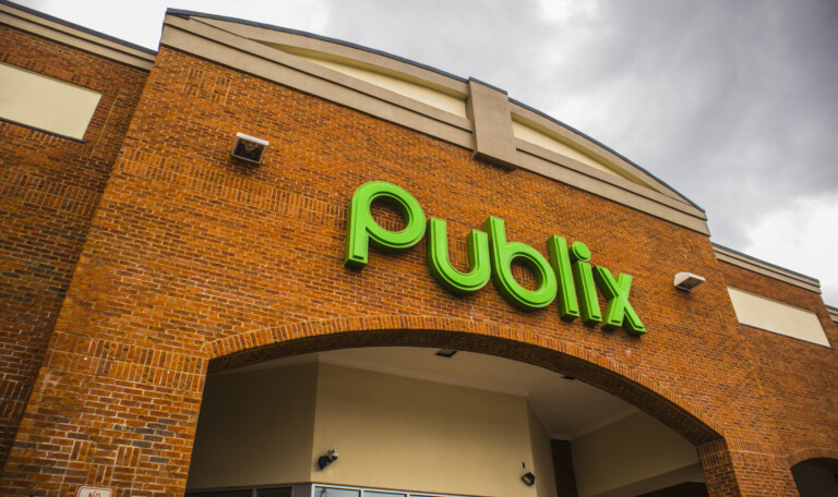 Snellville, Ga / USA - 03 13 20: View of a Publix logo at the entrance of the store