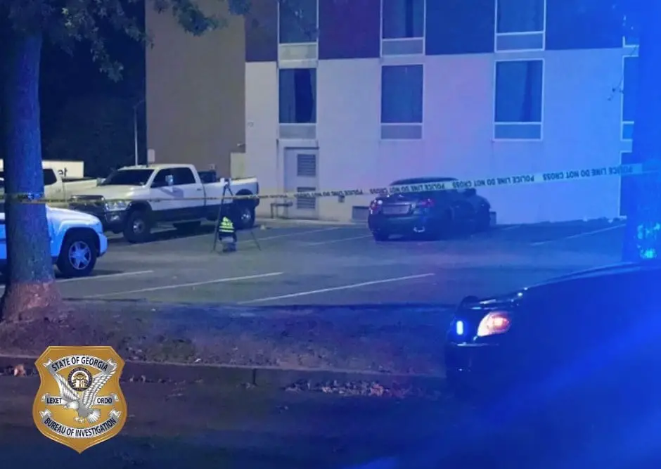 Cobb police shoot man at Red Roof Inn during child trafficking investigation
