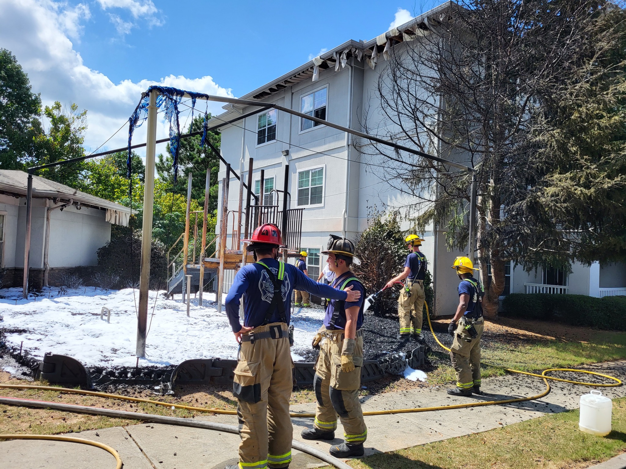14 families displaced after playground fire spreads to Duluth apartment building