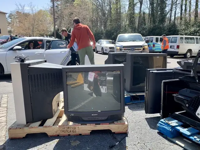 Dunwoody residents can recycle used electronics October 2. Here's how