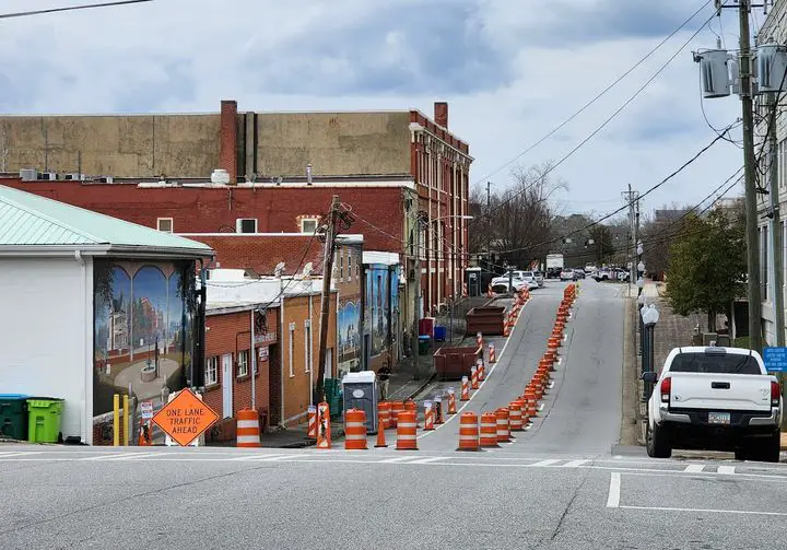 Here's why there is a lane closed in Downtown Canton