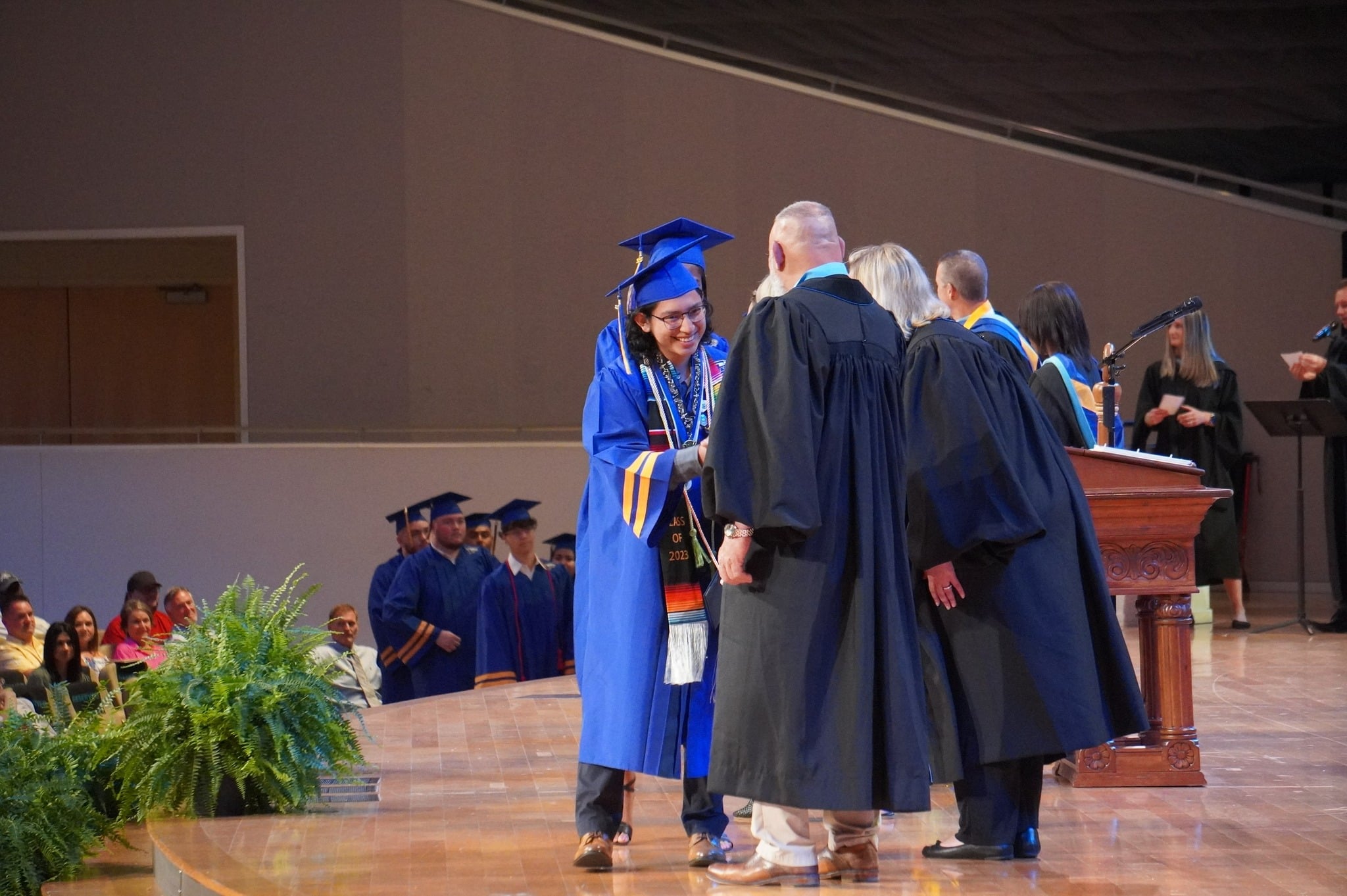 Photos Scenes From The 2023 Etowah High School Graduation