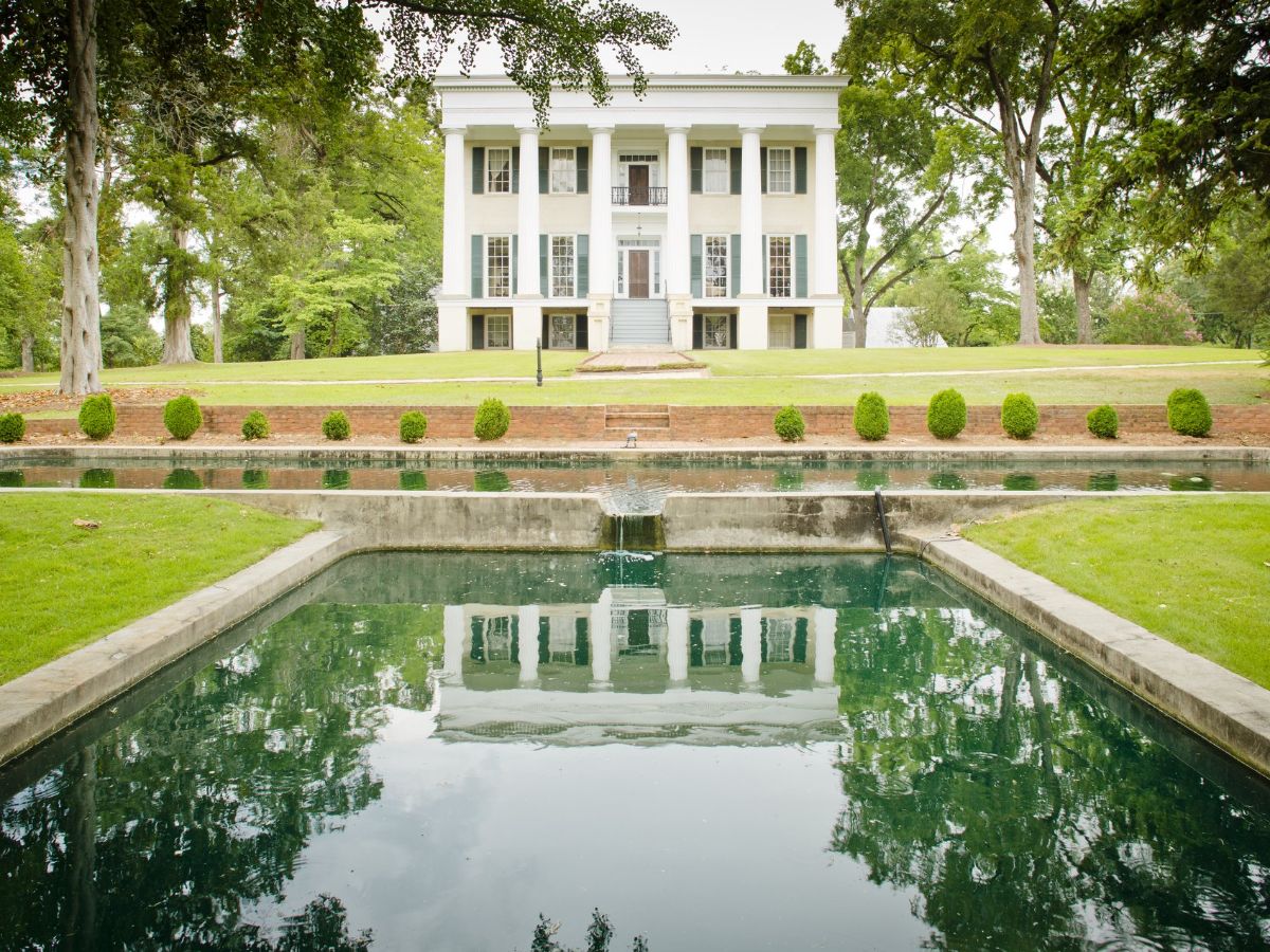 Step Back in Time: Milledgeville's Most Stunning Historic Sites Open Their Doors