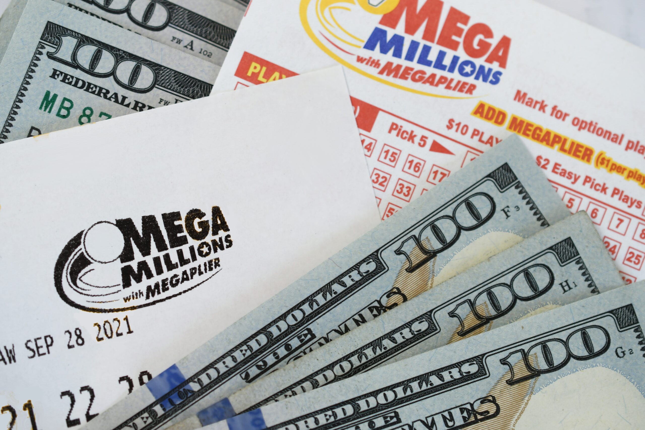Mega Millions jackpot hits $1.05 billion