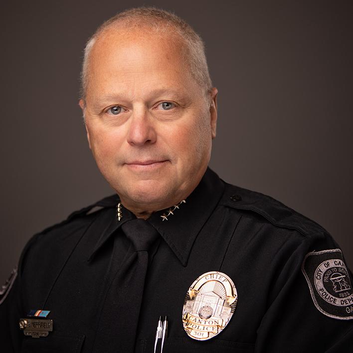 CANTON -- After nearly four decades dedicated to law enforcement and a stint serving his nation in the Army, Canton Police Chief Stephen Merrifield announced his upcoming retirement.