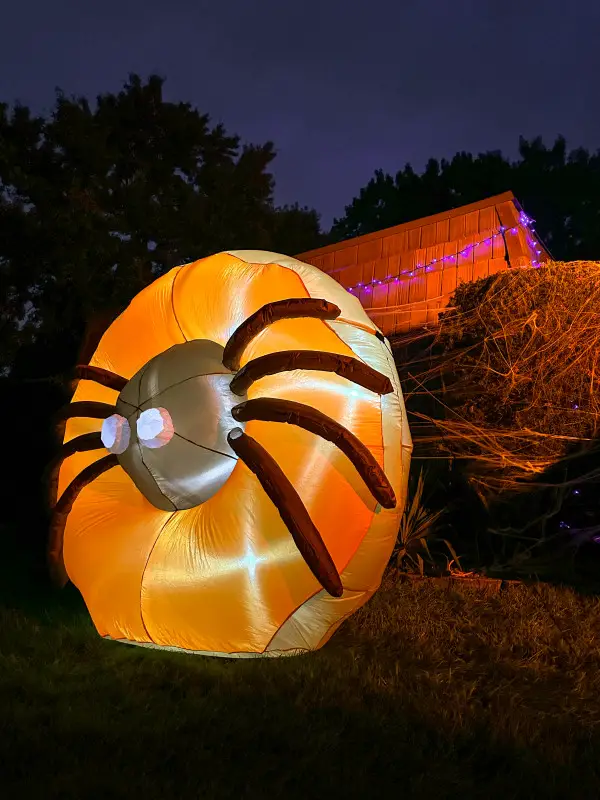 Dunkin' Drops Spider Donut-Inspired Inflatable Halloween Decoration