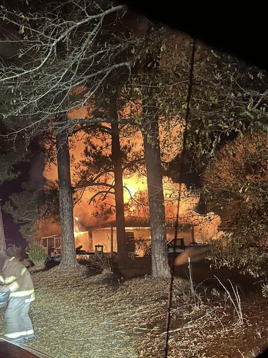 Christmas Eve Fire Destroys Bartow Home