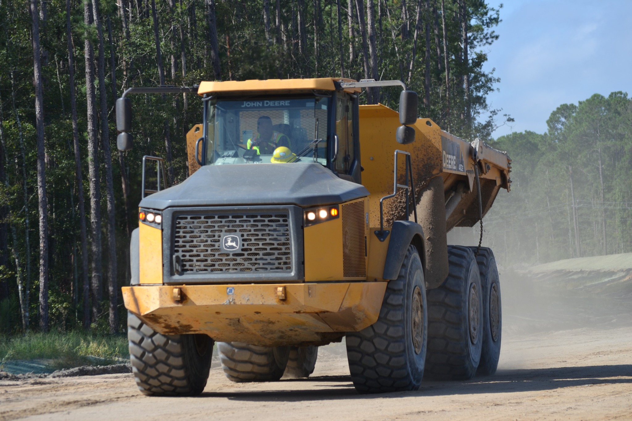 Large Equipment Crossing Alert for Toombs County Motorists on Highway 292