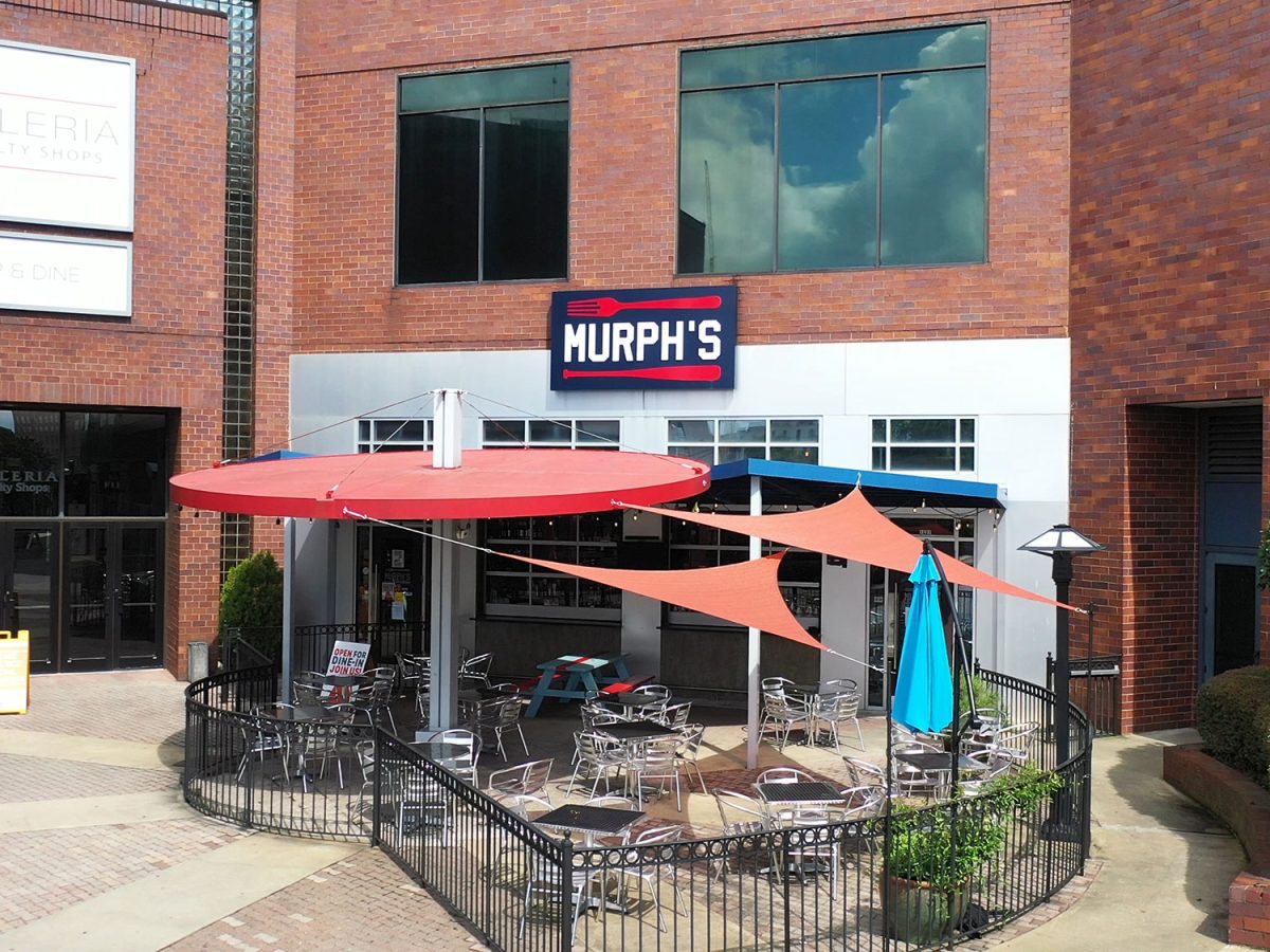 Dale Murphy's restaurant, Murph's, will close its doors for good on August 12 as the Galleria Mall undergoes renovations. Fans have just days left to enjoy the popular spot known for its cheese curds and burgers.