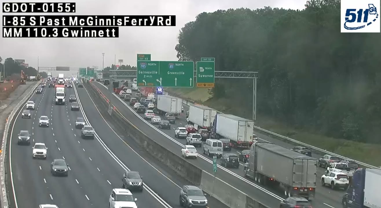 Two Lanes Blocked On I-85 in Gwinnett County After Crash