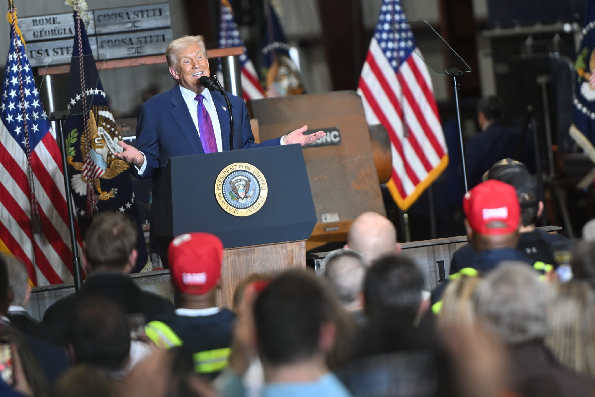 Trump campaigns in Georgia as midterm fight heats up