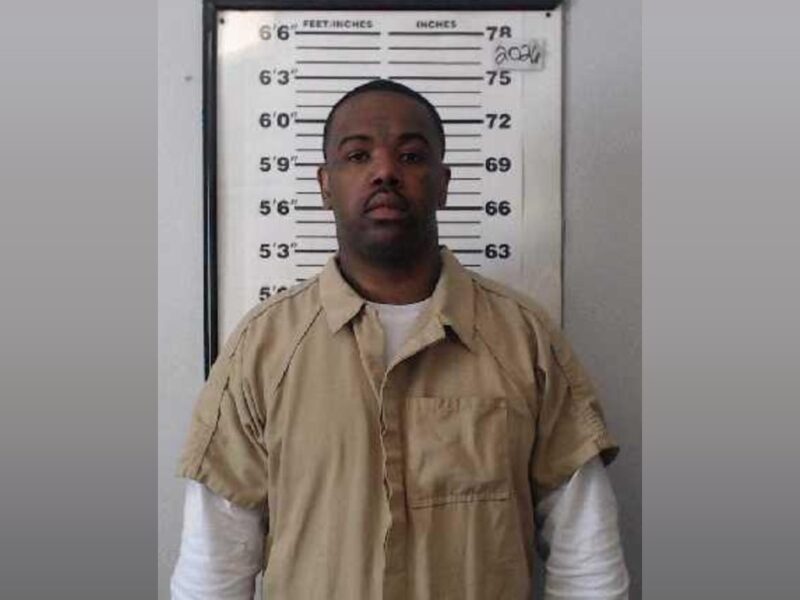 Violent prisoner escapes from Georgia jail