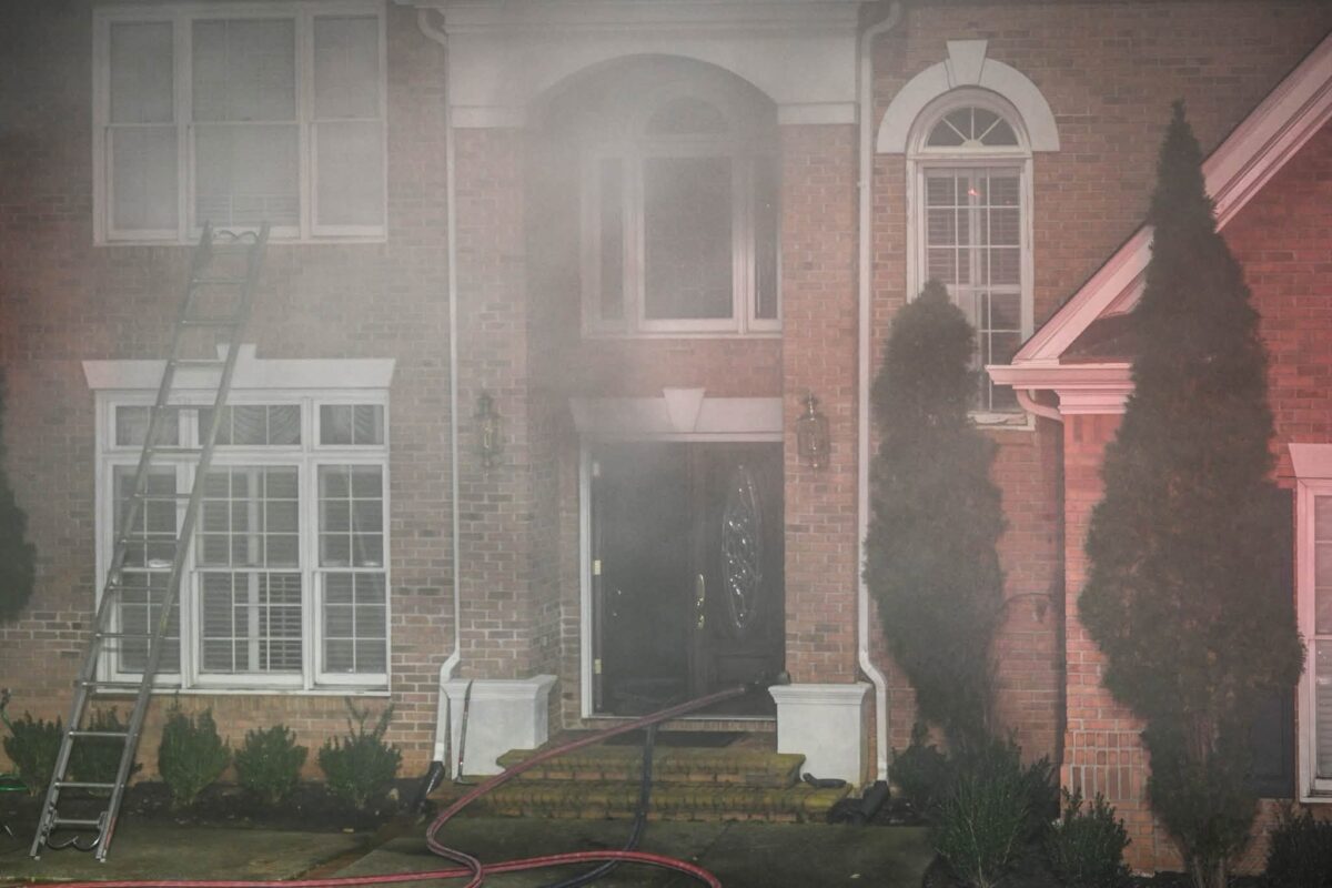 Cat dies in Roswell basement fire